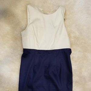 Sleeveless short dress